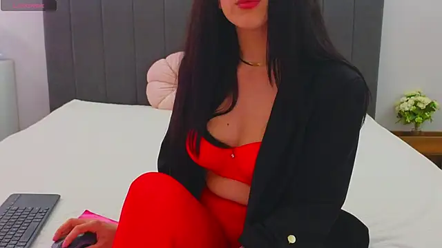 Snapshot of LauraDelightX chatting on March 2026 08:19:02 PM LauraDelightX online show from March 2026 08:19:02 PM