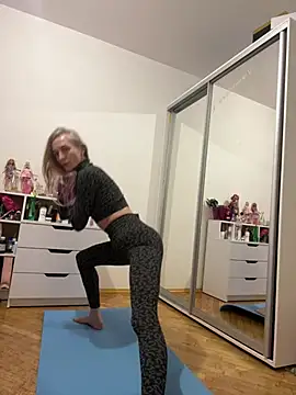 Snapshot of Faiiry_ chatting on February 2026 03:59:01 AM Faiiry online show from February 2026 03:59:01 AM