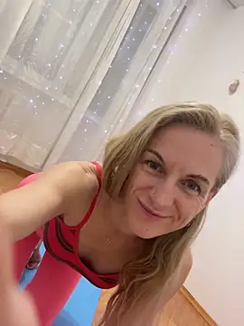 Snapshot of Faiiry_ chatting on March 2026 02:50:02 AM Faiiry online show from March 2026 02:50:02 AM