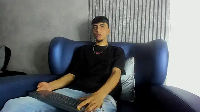 Endrick-23 online show from April 2026 03:39:01 AM