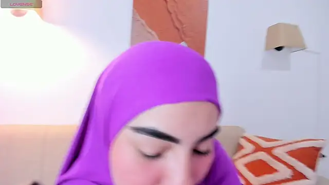 Snapshot of Malika_Noor chatting on June 2026 02:30:02 PM Malika Noor online show from June 2026 02:30:02 PM