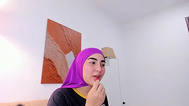 Snapshot of Malika_Noor chatting on June 2026 05:26:02 PM Malika Noor online show from June 2026 05:26:02 PM