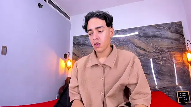 Snapshot of Mick-lollipop chatting on March 2026 08:01:01 PM Mick-lollipop online show from March 2026 08:01:01 PM