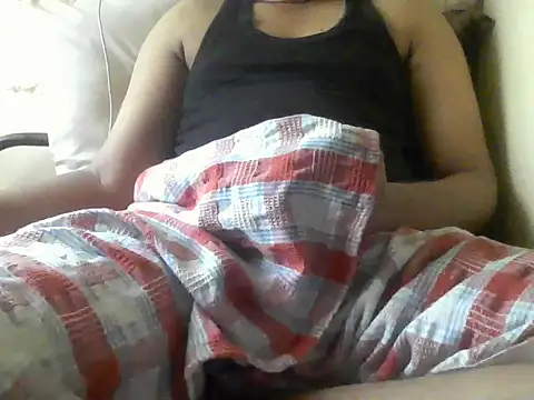 Snapshot of insta_februar024 chatting on April 2026 06:28:01 AM insta februar024 online show from April 2026 06:28:01 AM