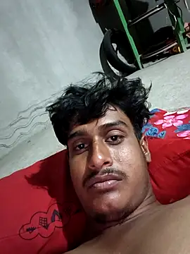 Snapshot of mmnnnnnhh chatting on May 2026 06:14:02 PM mmnnnnnhh online show from May 2026 06:14:02 PM