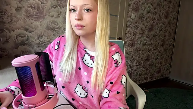 Snapshot of JeneeBIanks chatting on March 2026 11:37:02 AM JeneeBIanks online show from March 2026 11:37:02 AM