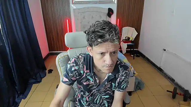 juan and luke online show from April 2026 11:42:01 AM