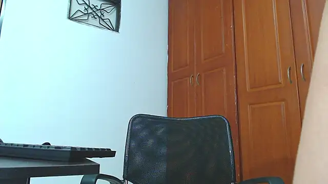 lorena bv1 online show from March 2026 04:19:01 AM