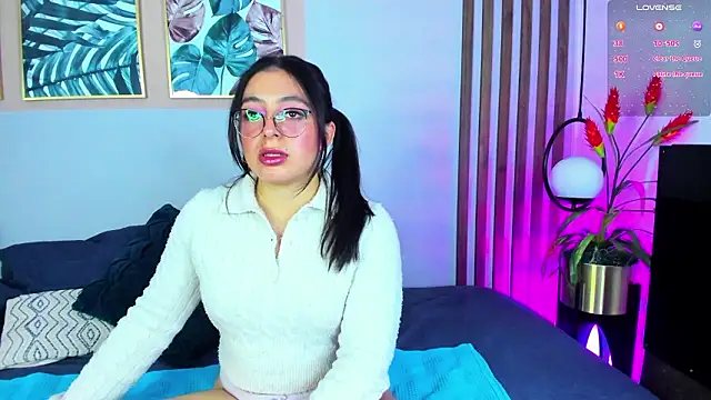 mia wills  online show from March 2026 04:46:01 PM