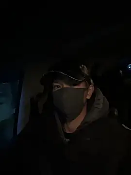 Snapshot of Yumemiru-k chatting on March 2026 09:04:01 AM Yumemiru-k online show from March 2026 09:04:01 AM