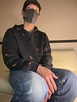 Snapshot of Yumemiru-k chatting on April 2026 08:30:01 AM Yumemiru-k online show from April 2026 08:30:01 AM