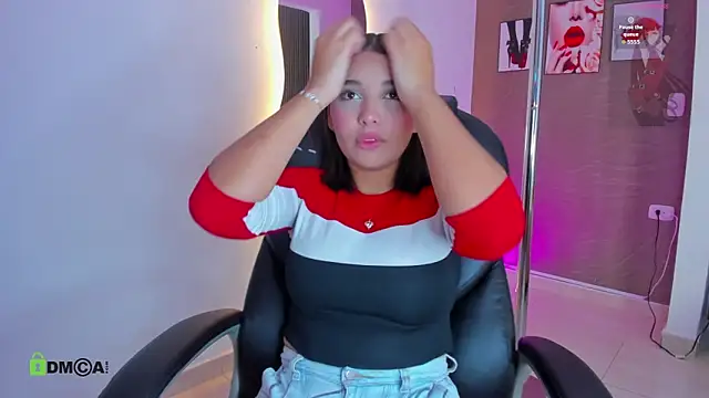 Snapshot of Tiphanysalvatore chatting on February 2026 09:04:01 PM Tiphanysalvatore online show from February 2026 09:04:01 PM