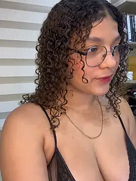 KendyLove  online show from June 2026 07:00:01 AM