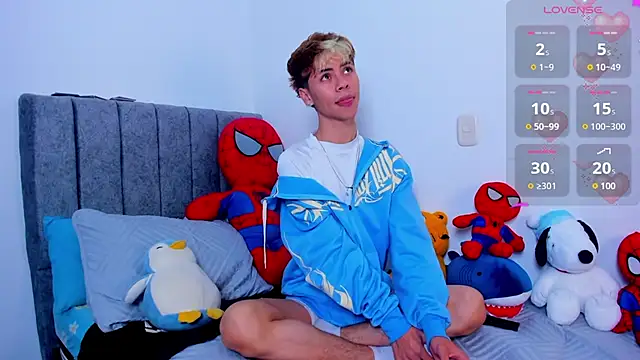 Snapshot of Callum_777 chatting on March 2026 04:02:02 PM Callum 777 online show from March 2026 04:02:02 PM