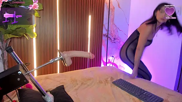 Antonella Moretti  online show from April 2026 03:04:02 AM