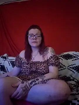 Snapshot of Sexymilf6992 chatting on May 2026 06:04:01 PM Sexymilf6992 online show from May 2026 06:04:01 PM