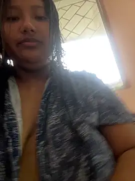 Snapshot of ale_sweet53 chatting on March 2026 03:07:02 PM ale sweet53 online show from March 2026 03:07:02 PM