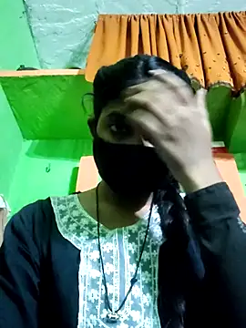 Snapshot of Cute_aroshi chatting on April 2026 04:07:01 PM Cute aroshi online show from April 2026 04:07:01 PM