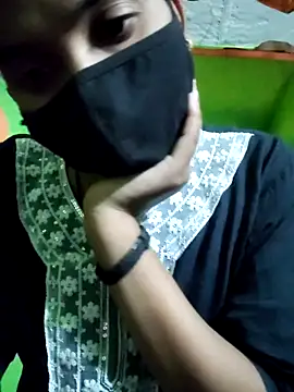 Snapshot of Cute_aroshi chatting on April 2026 04:12:01 PM Cute aroshi online show from April 2026 04:12:01 PM