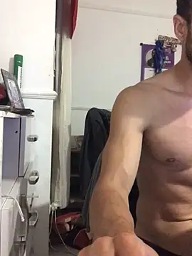 Snapshot of Rataofitness chatting on April 2026 05:47:02 AM Rataofitness online show from April 2026 05:47:02 AM