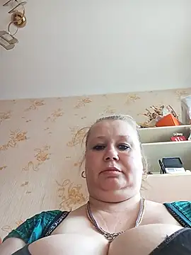 Snapshot of KiraStanton chatting on July 2026 01:52:02 PM KiraStanton online show from July 2026 01:52:02 PM