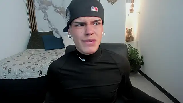 Mk Desire online show from March 2026 02:39:02 AM