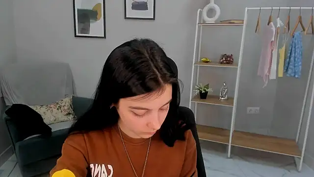 Snapshot of Lilian_Merf chatting on March 2026 10:09:01 AM Lilian Merf online show from March 2026 10:09:01 AM