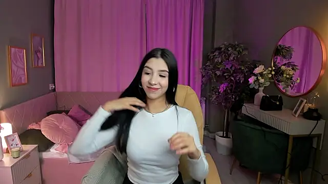 Inma Cuesta online show from March 2026 02:55:02 PM