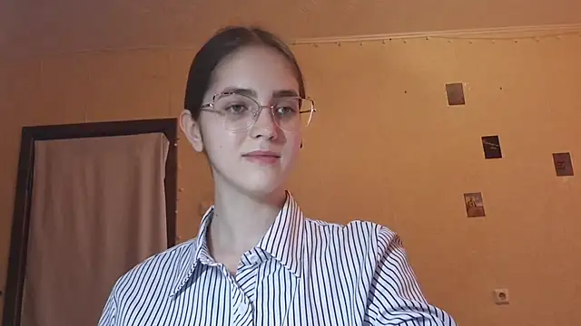 Katelemon online show from July 2026 10:19:02 AM