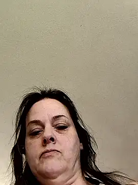 sexyhotcheryl online show from April 2026 03:17:01 PM