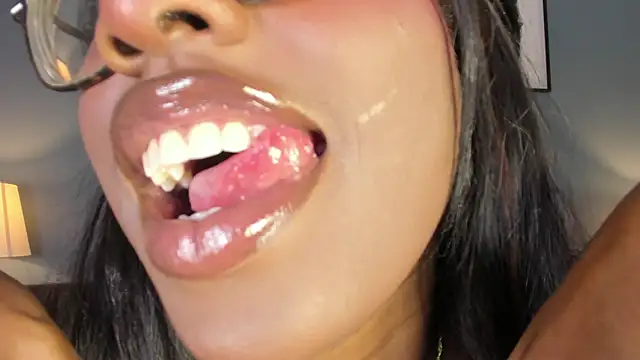 MelodyBlazze online show from February 2026 08:19:02 PM