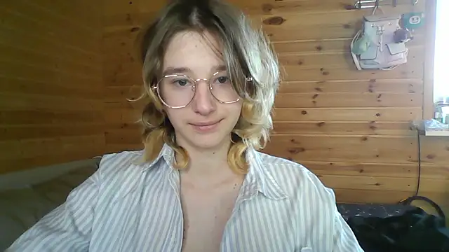 Snapshot of Silva-Tailll chatting on June 2026 04:20:02 PM Silva-Tailll online show from June 2026 04:20:02 PM