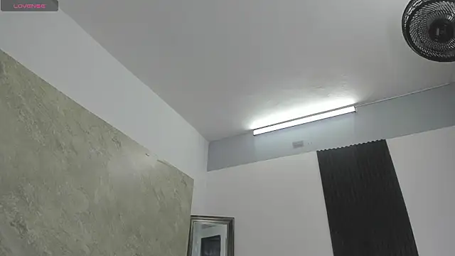 Snapshot of Michel_Flores chatting on March 2026 11:47:02 AM Michel Flores online show from March 2026 11:47:02 AM