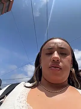 Eyssha online show from March 2026 06:46:02 PM