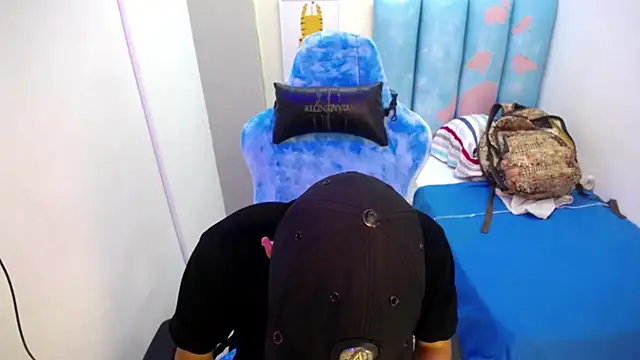 Houston bby  online show from February 2026 08:32:01 PM