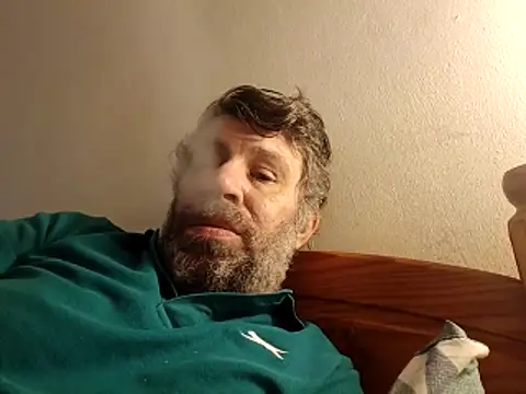 stud2512 online show from February 2026 01:00:02 PM