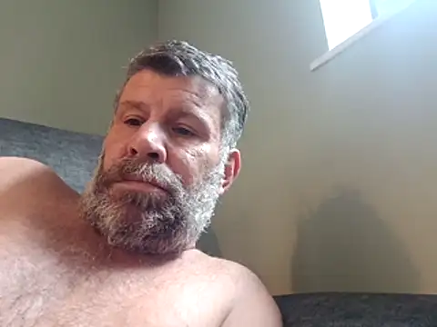stud2512 online show from May 2026 04:47:01 PM