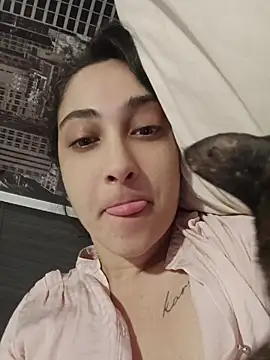 Snapshot of lagatitacantabra chatting on March 2026 03:22:01 AM lagatitacantabra online show from March 2026 03:22:01 AM