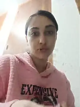 Snapshot of lagatitacantabra chatting on April 2026 04:01:01 AM lagatitacantabra online show from April 2026 04:01:01 AM