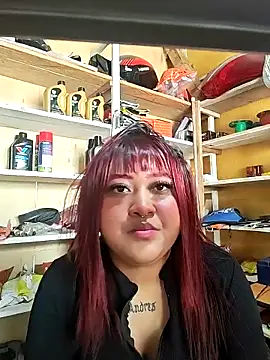 Snapshot of la_rojita chatting on April 2026 05:09:02 PM la rojita online show from April 2026 05:09:02 PM