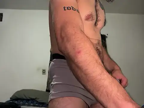 Snapshot of enimanocturno chatting on March 2026 05:46:02 AM enimanocturno online show from March 2026 05:46:02 AM