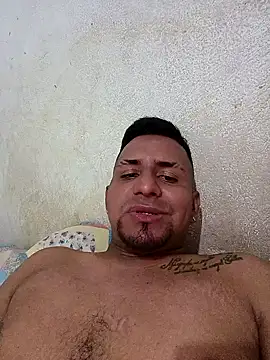Snapshot of Aldajunior chatting on April 2026 11:22:02 AM Aldajunior online show from April 2026 11:22:02 AM