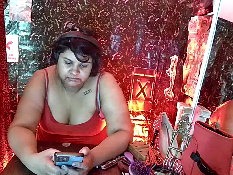 Snapshot of MistressMileenaMiami chatting on March 2026 09:36:02 PM MistressMileenaMiami online show from March 2026 09:36:02 PM