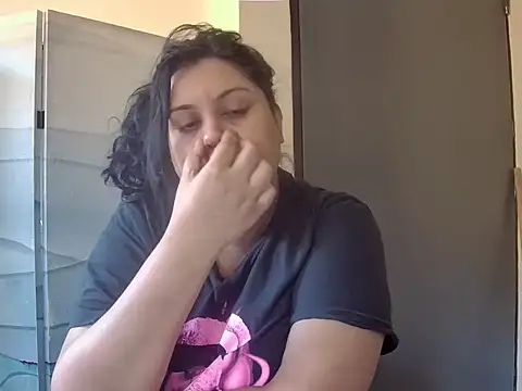 Snapshot of MistressMileenaMiami chatting on June 2026 08:04:01 AM MistressMileenaMiami online show from June 2026 08:04:01 AM