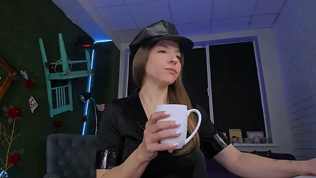 Snapshot of DianaAvis chatting on April 2026 09:58:01 AM DianaAvis online show from April 2026 09:58:01 AM