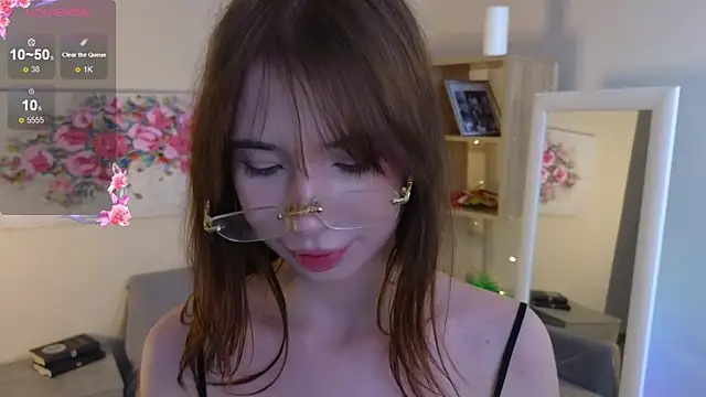 Snapshot of Jennin_Hearl chatting on April 2026 07:58:01 PM Jennin Hearl online show from April 2026 07:58:01 PM