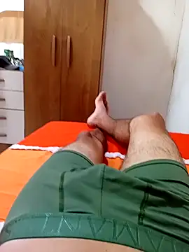 Snapshot of erotil_1 chatting on April 2026 05:21:01 PM erotil 1 online show from April 2026 05:21:01 PM