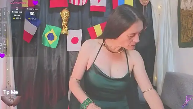 LeanaMaturee online show from July 2026 12:52:02 PM