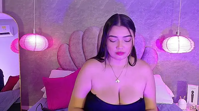 ArianaRougee online show from July 2026 03:31:02 AM