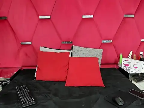 Snapshot of Alicee_Grey chatting on March 2026 02:34:01 PM Alicee Grey online show from March 2026 02:34:01 PM